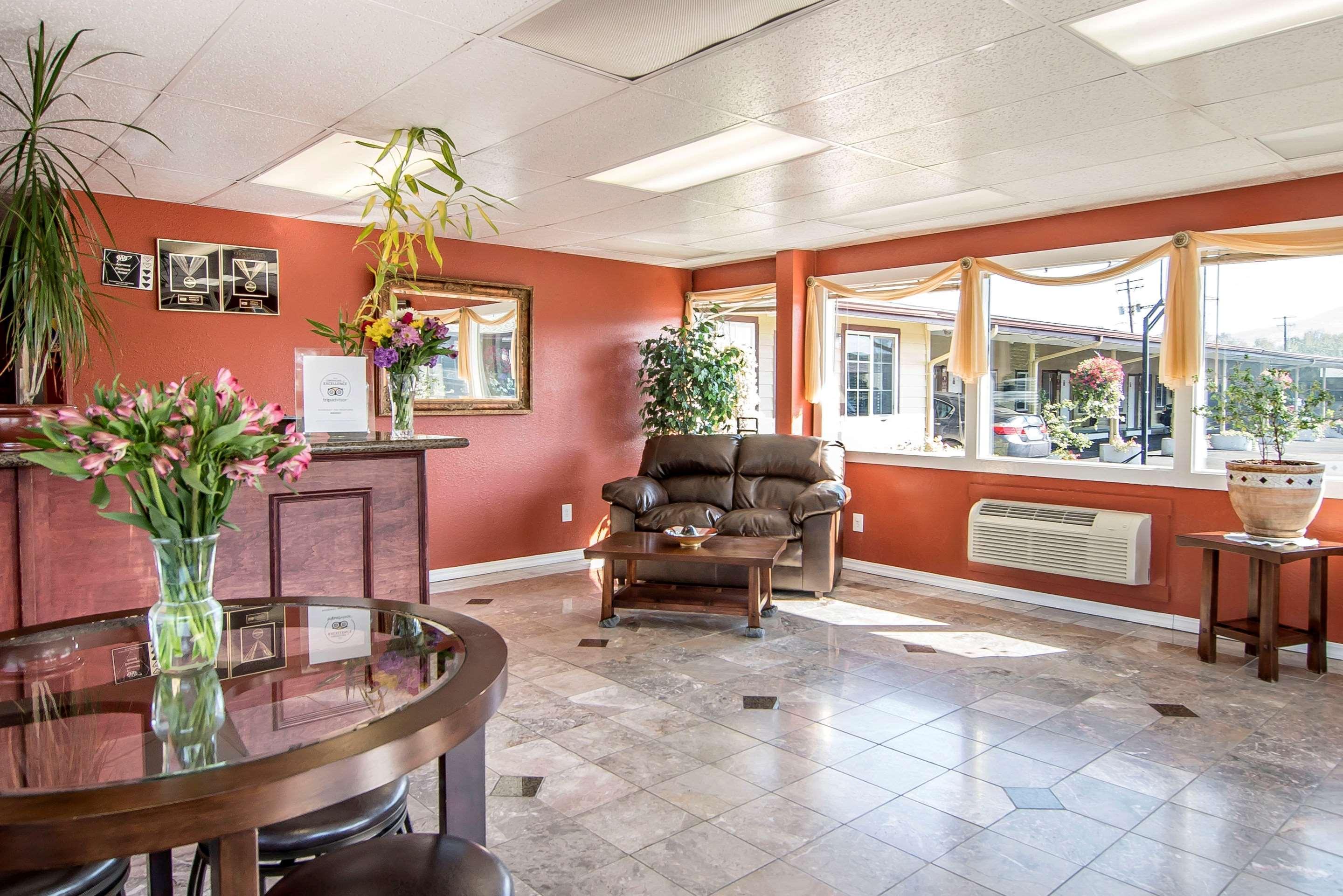 Rodeway Inn Medford South I-5 Εξωτερικό φωτογραφία