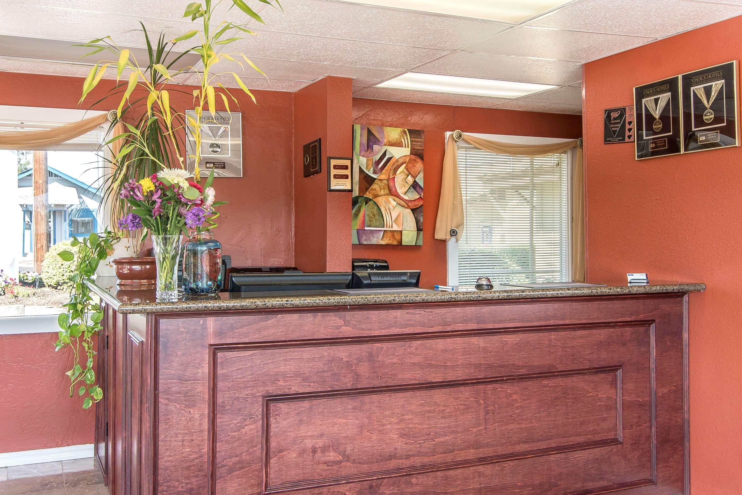 Rodeway Inn Medford South I-5 Εξωτερικό φωτογραφία