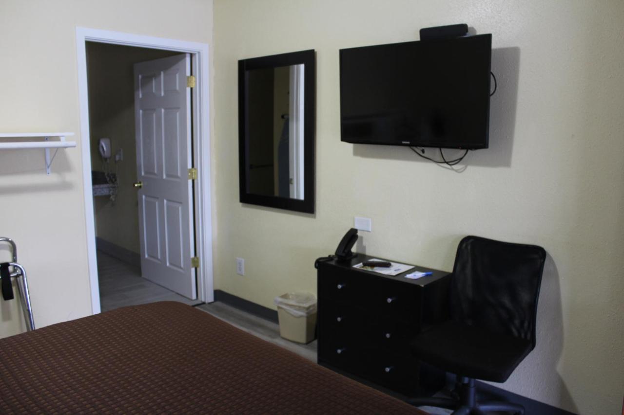 Rodeway Inn Medford South I-5 Εξωτερικό φωτογραφία