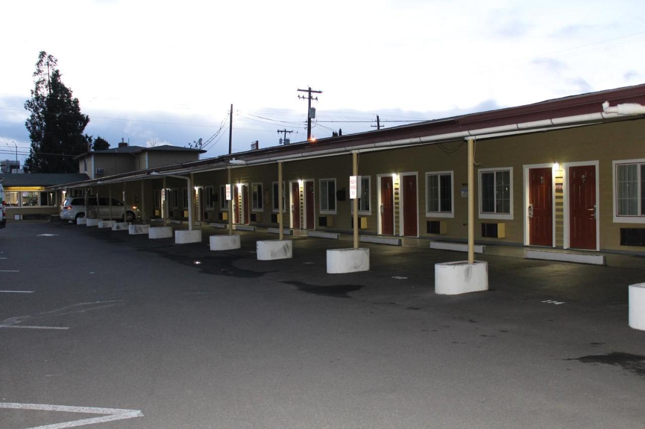 Rodeway Inn Medford South I-5 Εξωτερικό φωτογραφία