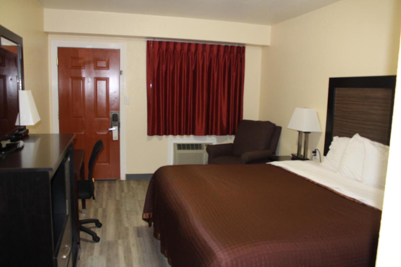 Rodeway Inn Medford South I-5 Εξωτερικό φωτογραφία